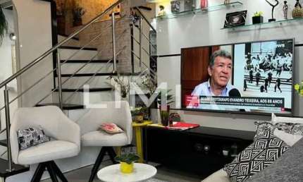Casa com 3 quartos à venda na Avenida José Aloísio Filho, 801, Humaitá, Porto Alegre, 77 m2 por R$ 450.000