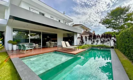 Casa com 4 quartos à venda na Rua dos Botos, Jurerê Internacional, Florianópolis