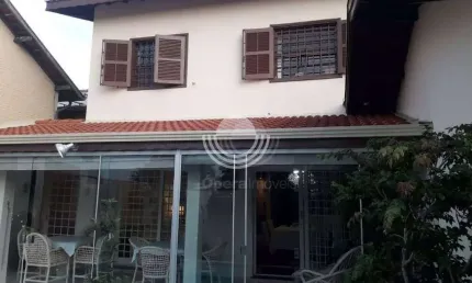 Linda casa de rua a Venda no Chapadão. OPORTUNIDADE..