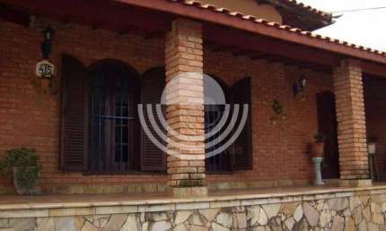 Casa de Rua à Venda no bairro Jardim do Lago em Campinas. Região do Campinas Shopping