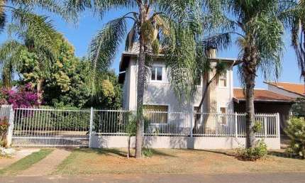 Casa em condomínio fechado com 4 quartos à venda no Parque Residencial Palm Park, Holambra 