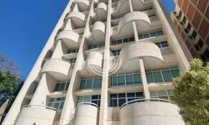 Loft mobiliado à venda no condomínio soho no bairro cambuí em campinas. região do clube regatas e padaria romana