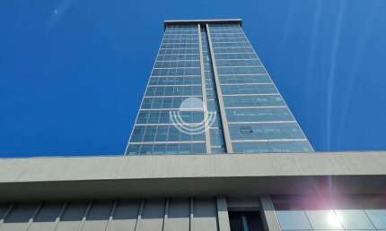 Sala comercial com 1 sala para alugar na Avenida José de Souza Campos, Cambuí, Campinas