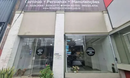 Salão Comercial para Alugar ou Vender em localização privilegiada na Avenida Brasil, Vila Itapura em Campinas.
