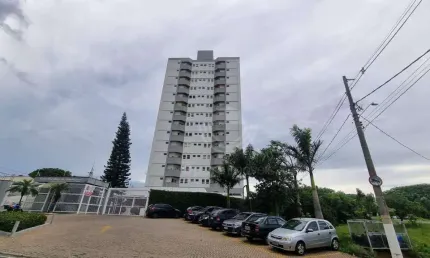 Apartamento em Andar Alto com Sacada para Alugar no Bairro Boa Esperança. Região do Galeria Shopping e Lagoa do Taquaral.