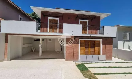 Sobrado repaginado em Condomínio à Venda na região do Clube da Hípica em Campinas