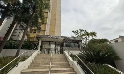 Apartamento com 3 quartos para alugar na Rua José Guatemosin Nogueira, Cambuí, Campinas