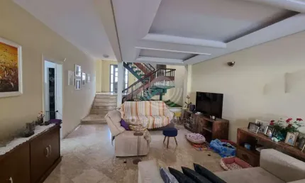 Casa em condominio à venda no bairro nova campinas. au= 330m2 e at=320m2