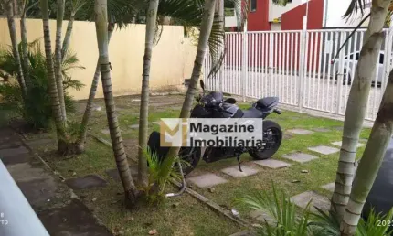 Apartamento com 3 dormitórios à venda, 90 m² por R$ 370.000,00 - Vale Verde - Porto Seguro/BA