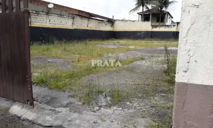 Terreno comercial à venda na Avenida Deputado Ulisses Guimarães, 726, Jardim Rio Branco, São Vicente