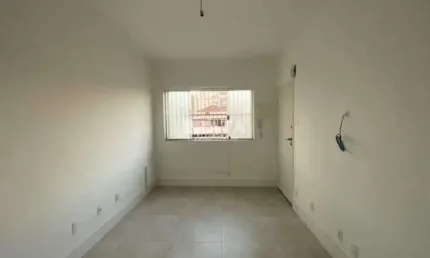 EMBARÉ SANTOS 3 DORMITÓRIOS 1 VAGA GARAGEM 1º ANDAR