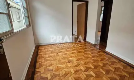 CENTRO SÃO VICENTE 2 DORMITÓRIOS 1 VAGA GARAGEM PRIVATIVA