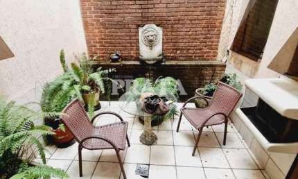 Casa comercial para alugar na Rua Braz Cubas, 412, Centro, Santos