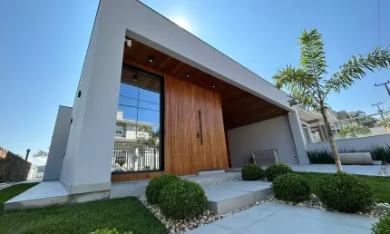 Casa com 3 quartos à venda em Pedra Branca, Palhoça 