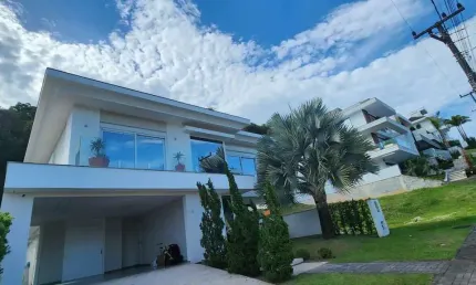 Casa com 4 quartos à venda em Pedra Branca, Palhoça 