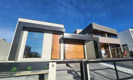 Casa para alugar no bairro Pedra Branca - Palhoça/SC