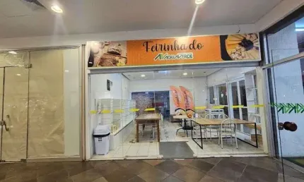 Ponto comercial para alugar na Avenida República Argentina, Água Verde, Curitiba