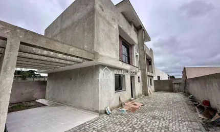Casa em condomínio fechado com 3 quartos à venda na Rua Bacupari, 83, Uberaba, Curitiba