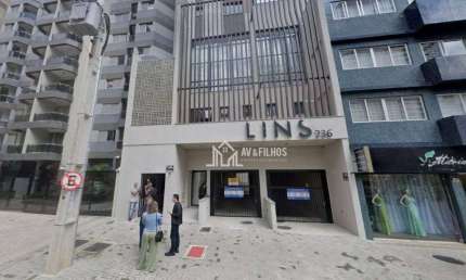Kitnet / Stúdio à venda na Rua Lamenha Lins, 236, Centro, Curitiba