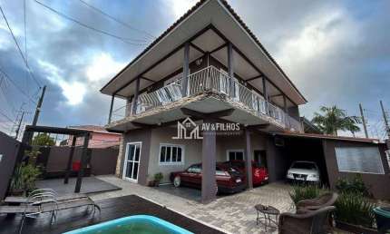 Sobrado com 4 dormitórios à venda, 234 m² por R$ 790.000,00 - Jardim Triângulo - Pinhais/PR