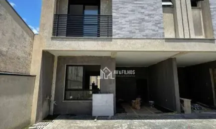 Sobrado com 3 dormitórios à venda, 127 m² por R$ 699.000,00 - Uberaba - Curitiba/PR