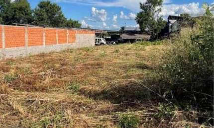 Terreno no Lot. Fukita com ótimo valor, aceita veículo até 40 mil como parte do pagamento.