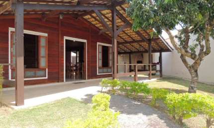 Casa com 3 quartos à venda no Portal das Colinas, Guaratinguetá , 202 m2 por R$ 800.000