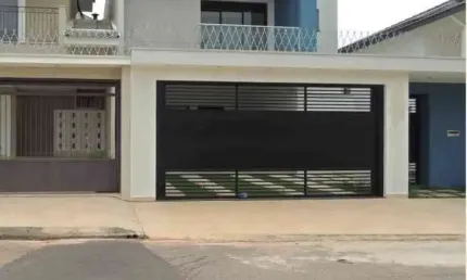 Casa com 3 quartos à venda no Village Mantiqueira, Guaratinguetá , 233 m2 por R$ 1.600.000