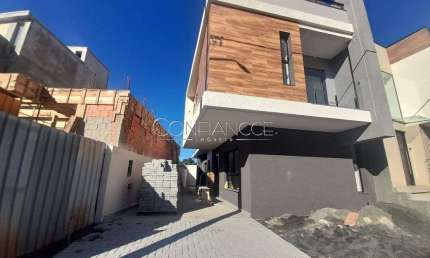 Casa com 3 quartos à venda na Rua Irma Schreiner Maran, Santa Cândida, Curitiba, 185 m2 por R$ 1.150.000