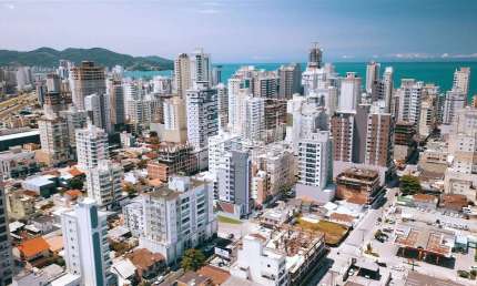 Apartamento com 3 quartos à venda na Rua 244, Andorinha, Itapema, 87 m2 por R$ 1.468.094