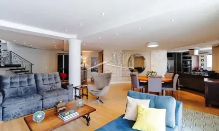 Casa com 3 quartos à venda na Rua José Augusto dos Santos, Vista Alegre, Curitiba, 347 m2 por R$ 1.690.000