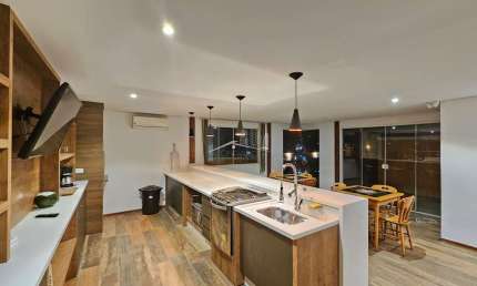 Cobertura com 5 quartos à venda na R. Me. Paulina, 1308, Centro, Itapoá, 308 m2 por R$ 1.300.000