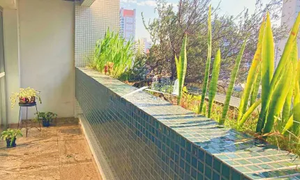 Apartamento com 3 quartos à venda na Rua Desembargador Motta, 1257, Água Verde, Curitiba, 179 m2 por R$ 1.100.000