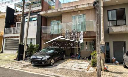 Casa em condomínio fechado com 3 quartos à venda na Rua Reinaldo Stocco, 546, Pinheirinho, Curitiba, 230 m2 por R$ 1.380.000