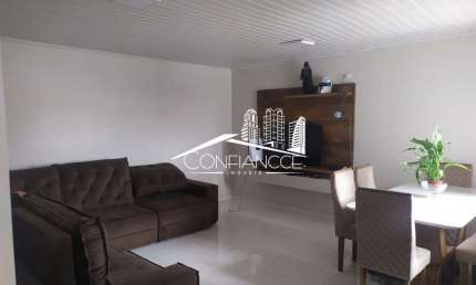 Casa com 3 quartos à venda na Travessa Jambeiro, 40, Eucaliptos, Fazenda Rio Grande, 200 m2 por R$ 689.000