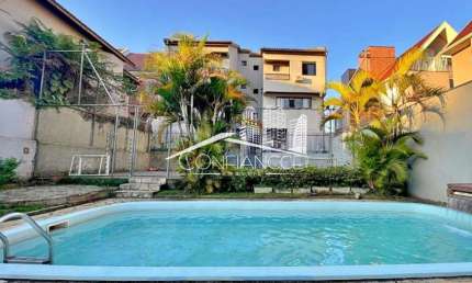 Casa com 3 quartos à venda na Rua Eduardo Laffitte, Abranches, Curitiba, 260 m2 por R$ 1.190.000
