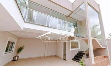 Casa com 3 quartos para alugar na Rua Paulo Roberto Cordeiro, Pineville, Pinhais, 380 m2 por R$ 7.800