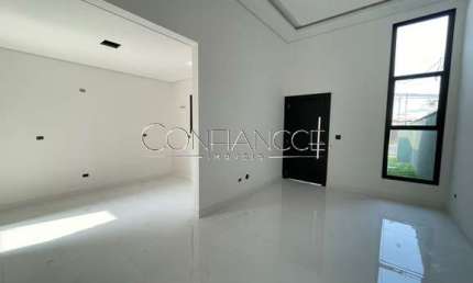 Casa com 3 quartos à venda na Rua Carmem Miranda, 387, Parque da Fonte, São José dos Pinhais, 108 m2 por R$ 702.000
