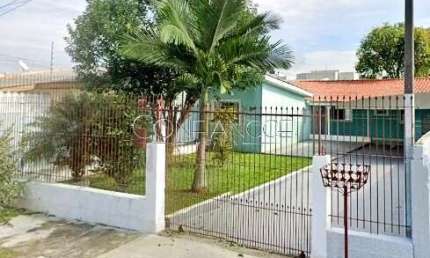 Casa com 2 quartos à venda na Rua Mário Colombo, 100, Alto Boqueirão, Curitiba, 90 m2 por R$ 250.000