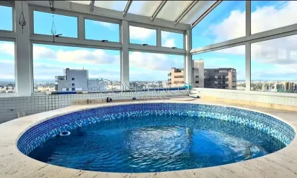 Cobertura com 3 quartos para alugar na Rua Bom Jesus, 21, Juvevê, Curitiba, 318 m2 por R$ 16.500