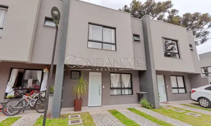 Casa com 3 quartos à venda na Rua Theodoro Makiolka, 2875, Santa Cândida, Curitiba, 104 m2 por R$ 794.900