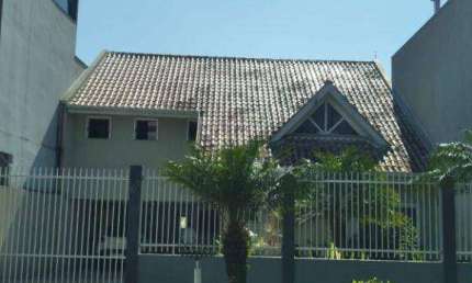 Sobrado com 4 dormitórios à venda, 206 m² por R$ 1.300.000,00 - Centro - Pinhais/PR