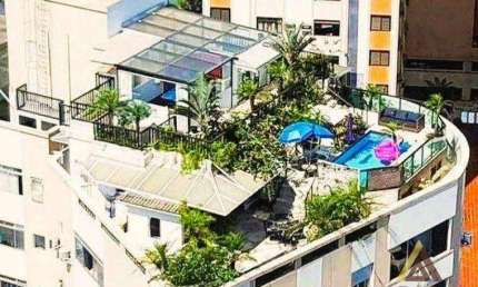 COBERTURA CINEMATOGRAFICA com 600m¹ - 06 DORMITÓRIOS - PISCINA - CAPELA - LOUNGE - CANIL - SAUNA - 06 VAGAS FECHADAS por R$ 3.190M - PONTA DA PRAIA