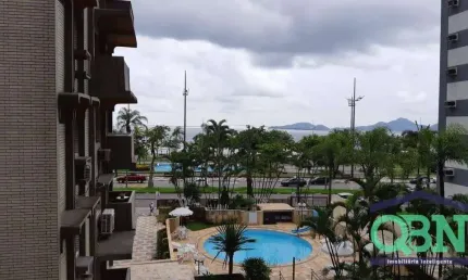 !!!OPORTUNIDADE!!! ÓTIMO APTO.  EM PRÉDIO FRENTE A PRAIA com 166m² ÚTEIS - 03 DOR. s/ 01 SUÍTE - 02 VAGAS - LAZER por R$ 949 MIL - APARECIDA SANTOS/SP