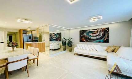 MARAVILHOSO APTO. ALTÍSSIMO PADRÃO FRENTE MAR com 150m² ÚTEIS - 100% REFORMADO E MOBILIADO -  03 DORM. s/ 01 SUÍTE - VARANDA por R$ 2.599M - GONZAGA