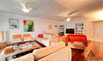 MARAVILHOSO APTO. ALTO PADRÃO CLÁSSICO com 302m² ÚTEIS - 04 DORM. - 05 W.C - 03 VAGAS - 04 QUADRAS DA PRAIA por R$ 14..870,00 (PACOTE) - VILA RICA