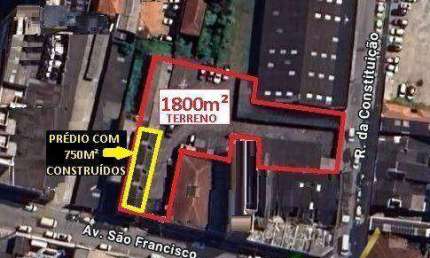MARAVILHOSO IMOVEL COMERCIAL com TERRENO DE 1800m² de ÁERA &amp; PRÉDIO  com 750m² CONSTRUÍDOS - TOTALIZANDO 2300 METROS - VENDA - LOCAÇÃO - CENTRO/SANTOS