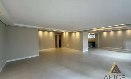 MARAVILHOSO AP. ALTO PADRÃO NA VILA RICA COM 220m² ÚTEIS - 03 SUÍTES - 03 VAGAS - 05 W.C - REFORMADO