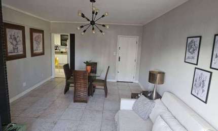 Apartamento de Frente 2 dormitórios Vende ou Aluga – Andar Alto com Vista Livre! Área 116 m² - Ponta da Praia - Santos/SP