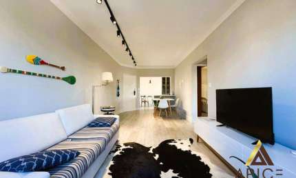 Apartamento Porteira Fechada | Totalmente Reformado | 900m da Praia do Gonzaga 2 Dormitórios + Dependência | Vaga Demarcada | Campo Grande – Santos/SP